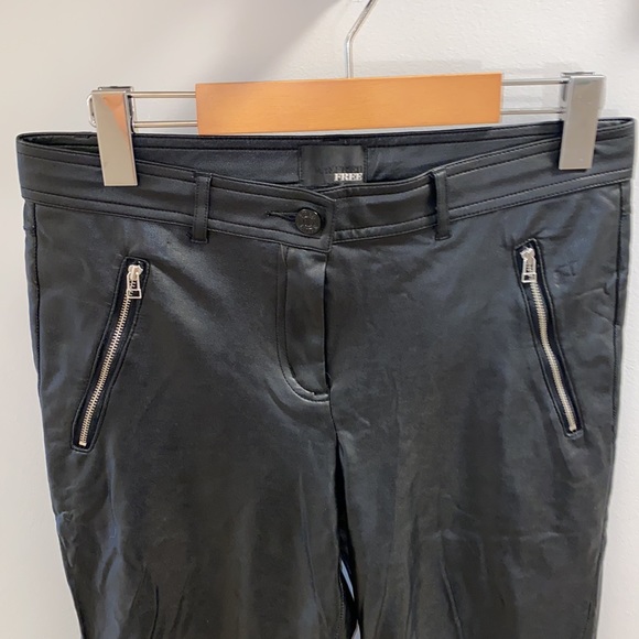 Aritzia Faux leather leggings - Picture 3 of 3